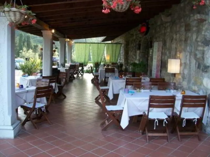 *** アパートホテル ソイアーノ・デル・ラーゴ San Rocco Relaisアパートホテル イタリア
