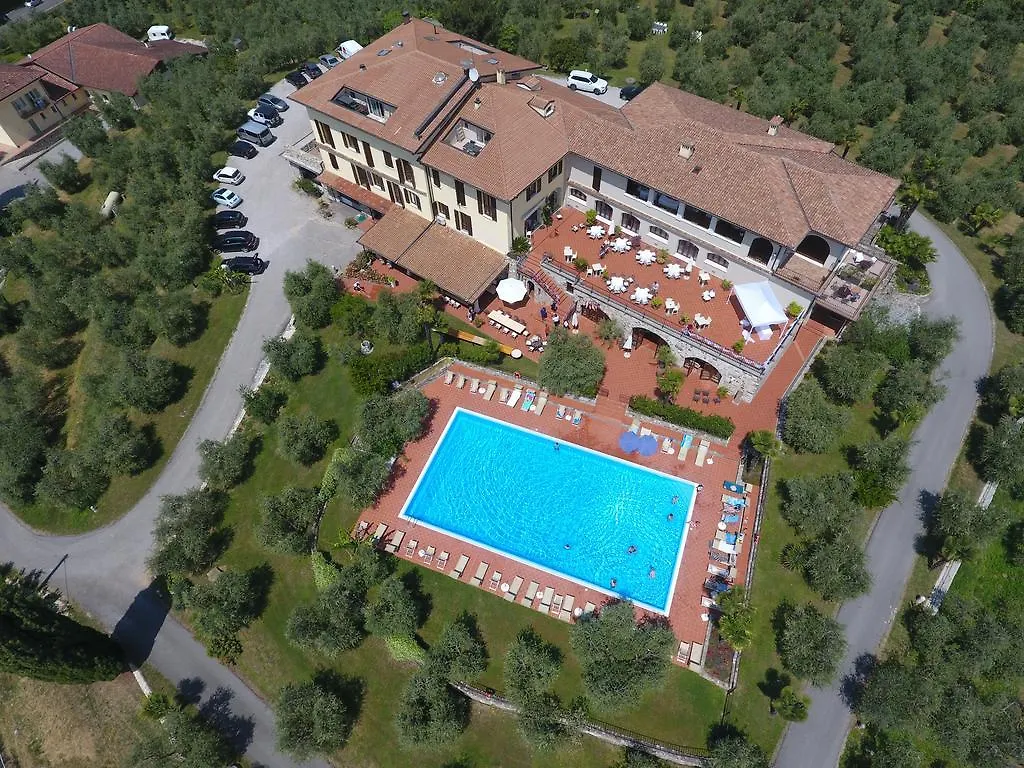 ソイアーノ・デル・ラーゴ San Rocco Relaisアパートホテル アパートホテル