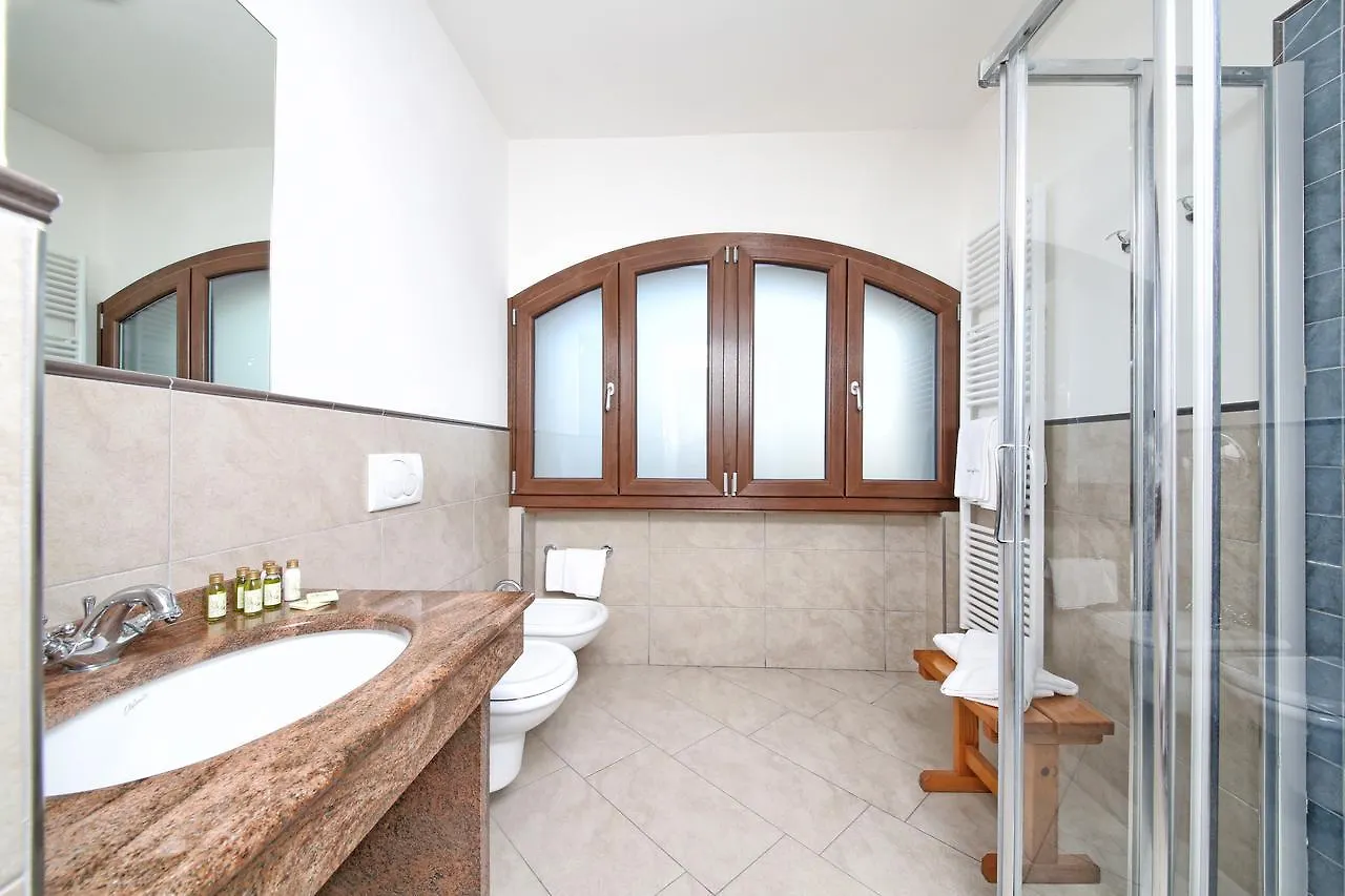 ソイアーノ・デル・ラーゴ San Rocco Relaisアパートホテル アパートホテル