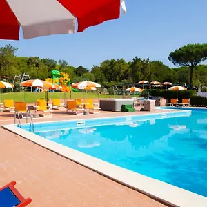 Le Rose Aparthotel Marina Di Bibbona